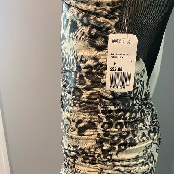 *NWT* Forever 21 Bodycon Dress - Picture 7 of 8